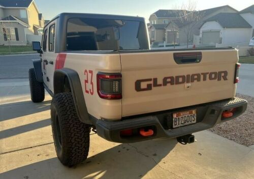 2021 jeep gladiator mojave 3.6l Jurassic Edition image 6