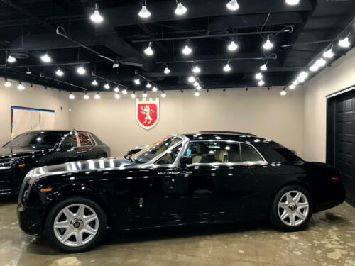 2009 Rolls-Royce Phantom, DIAMOND BLACK with 7987 Miles available now! image 6