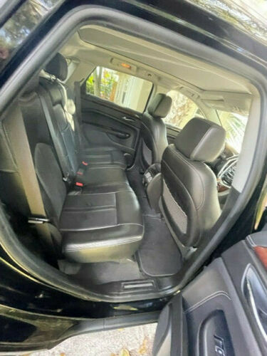 2016 Cadillac SRX Luxury Edition, Blk on Blk, Pano, Nav, remote start,Clean!NR image 2