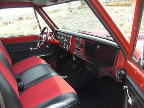 1972 Chevy C-10 short wide with factory AC image 7