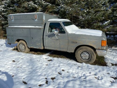 1989 FORD F250 PICKUP TRUCK WITH 6CYL 300 4.9 ENGINE FLOATER AXLE AIR CONDITION