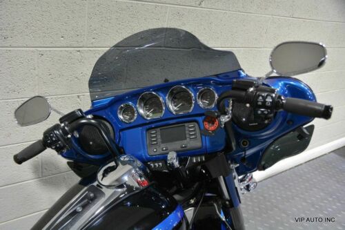 Blue Harley-Davidson FLHTCU with 26,676 Miles available now! image 6