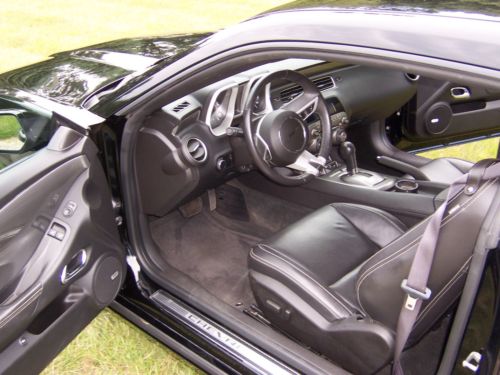 2011 Chevrolet Camaro SS image 3