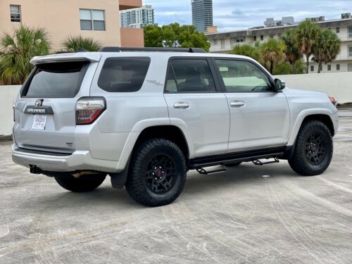 2021 Toyota 4Runner SUV Grey 4WD Automatic TRD OFF ROAD PREMIUM image 4