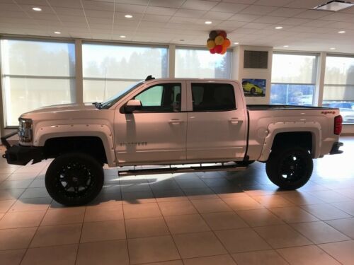 Summit White Chevrolet Silverado 1500 with 81055 Miles available now! image 3