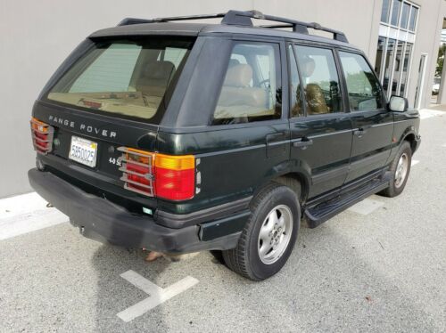ONE-OWNER VERY ORIGINAL MODERN CLASSIC 1995 LAND ROVER RANGE ROVER 4.0SE 4WD SUV image 2