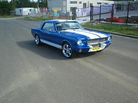Ford Mustang (1966) 2D Hardtop 3 SP Automatic (4.7L - Carb) Seats image 5