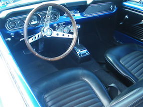 Ford Mustang (1966) 2D Hardtop 3 SP Automatic (4.7L - Carb) Seats image 7