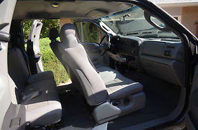 2007 Ford F-250 -- XLT 6.0 Diesel -- SuperCab Long Bed image 3