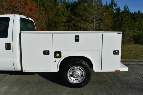 2016 Ford Super Duty F-250 Pickup XL 61418 Miles White Pickup Truck 8 Automatic image 6