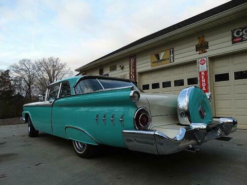 1959 FORD FAIRLANE for sale! image 4