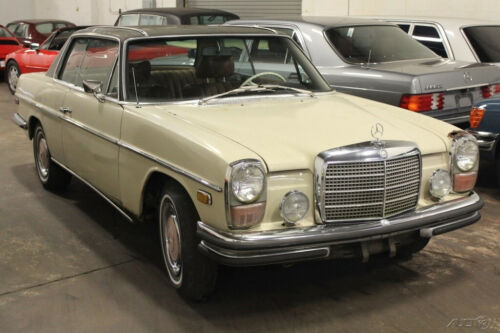 1970 Mercedes Benz 250C Coupe W114 chassis