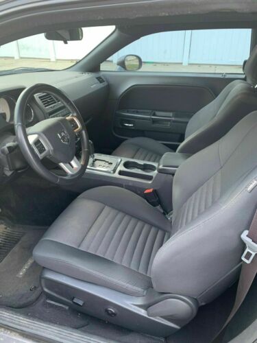 2014 Dodge Challenger Coupe Grey RWD Automatic SXT image 5