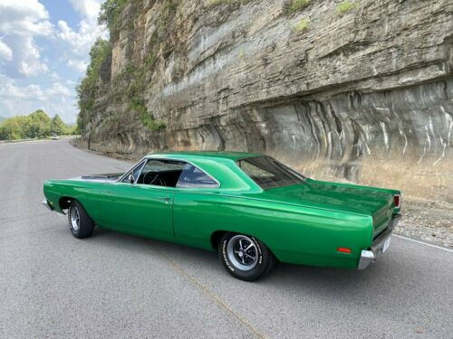 1969 Plymouth Roadrunner 4 Speed - Full Restoration, Mint Condition! image 4