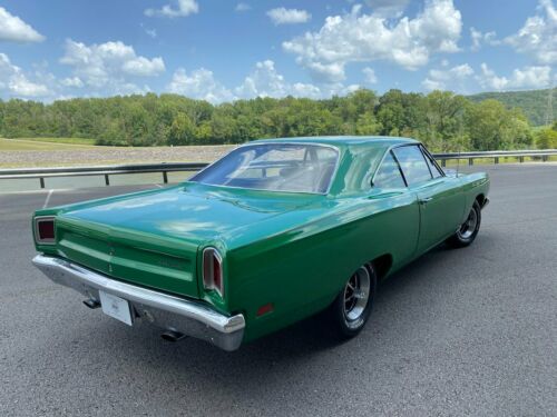 1969 Plymouth Roadrunner 4 Speed - Full Restoration, Mint Condition! image 7