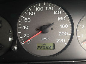 1998 Mazda 323 Protege image 7