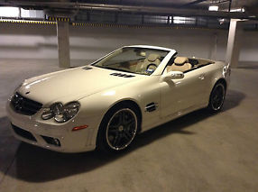2007 Mercedes SL55 AMG, Pano Roof, Hard Loaded, Low Miles image 5