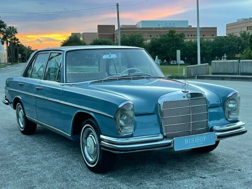 1966 Mercedes-Benz 250S , L.-Blue/White-Grey/Parchment, 4-speed MANUAL, BECKER * image 2