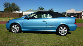 Holden Astra 2002 Convertible image 3