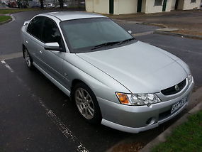 HOLDEN COMMODORE 2003 VY II S SILVER COLOUR