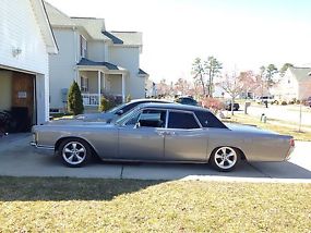 1968 Lincoln Continental Base 7.6L image 4