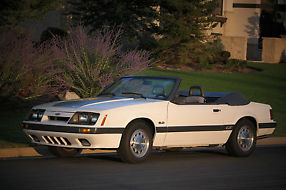 1985 Ford Mustang GT Convertible 5.0L image 6