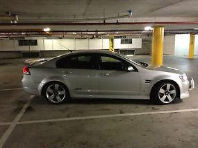 HOLDEN COMMODORE VESSMY09 6SPD NEW BRAKES DIFF CLUTCH TYRES RWC REGO 19 MAGS image 1