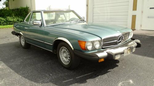 1980 MERCEDES BENZ 450SL LEFT IN STORAGE DOES RUN BUT NEEDS SOME TLC NO RESERVE image 3