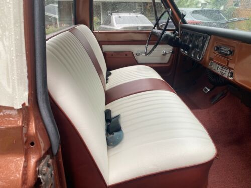 1972 Chevy C10 New Paint And Interior 350 Runs Great image 3