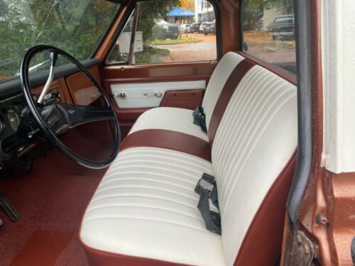 1972 Chevy C10 New Paint And Interior 350 Runs Great image 6