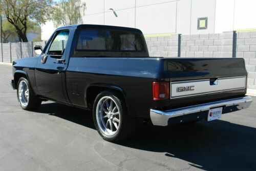 1987 GMC 1/2 Ton Pickup, Black with 71210 Miles available now! image 4