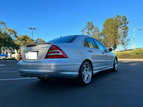 C55 AMG. LIKE BRAND NEW - ONLY 29K MILEAGE!!! image 3