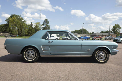 1966 Ford Mustang Coupe 302ci 2 Door image 1