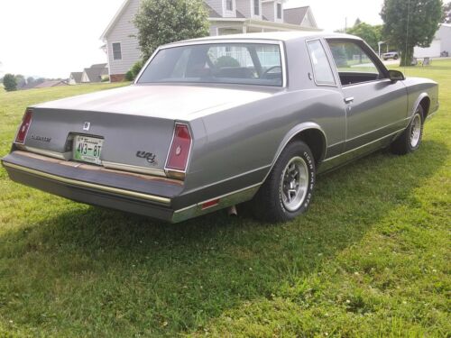 1986 MONTE CARLO RUST FREE ONE OWNER FOR 35YRS. image 5