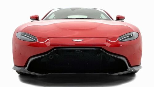 2020 Aston Martin Vantage Coupe image 1