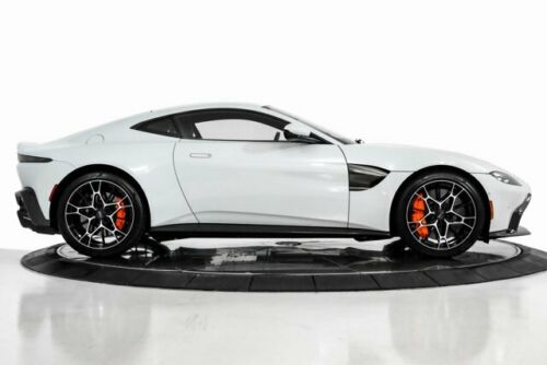 2020 Aston Martin Vantage Hero 101 Miles White Stone 2D Coupe Twin Turbo Premium image 4