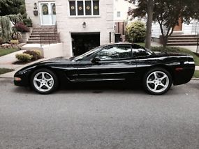 2000 Chevrolet Corvette hardtop,