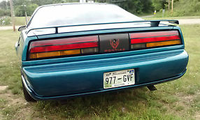 1992 Pontiac Firebird Base Coupe 2-Door 3.1L- Teal image 2