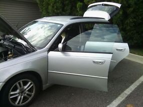 Very Clean and Great Running 2005 Subaru Legacy AWD image 2
