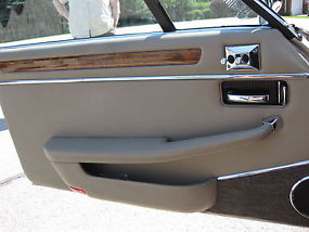Jaguar : XJS Base Coupe 2-Door image 8