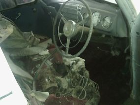 1946 RHD straight 8 buick barn find after 20 years.. hotrod,ratrod,drag, image 3