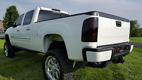 2012 GMC 2500 HD Duramax Denali lifted 4 x 4 only 25k Miles image 3