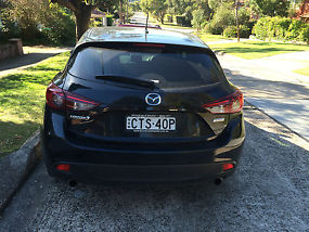 2014 Mazda3 Touring Hatch - Black image 3