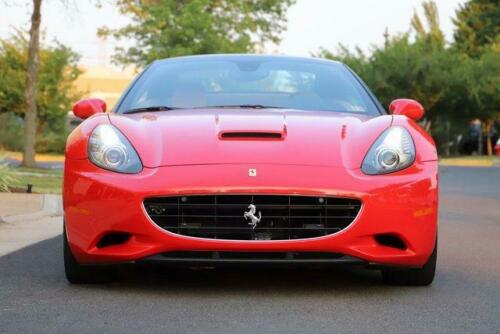 2010 Ferrari California, Rosso Corsa with 10108 Miles available now! image 4