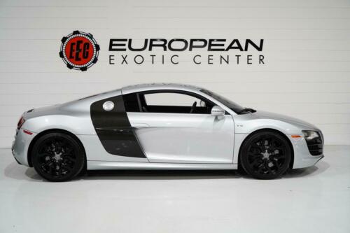 2010 Audi R8 Coupe, ICE SILVER METALLIC with 40105 Miles available now! image 6