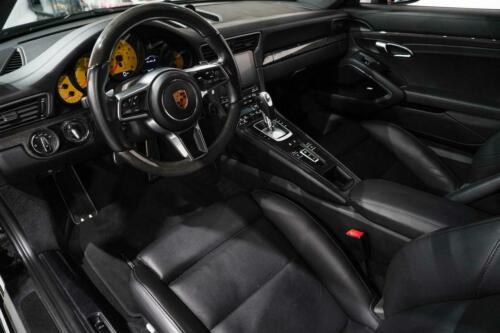 2017 Porsche 911, Blackwith 22989 Miles available now! image 1