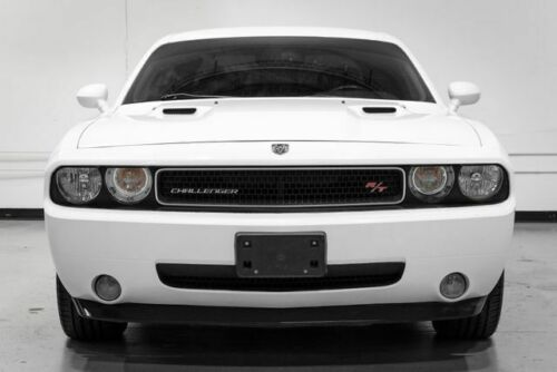 WHITE Dodge Challenger with 87736 Miles available now! image 2