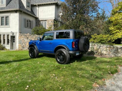 2021 Ford Bronco SUV Blue 4WD Automatic FIRST EDITION image 2