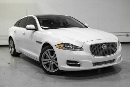 WHITE Jaguar XJ with 75853 Miles available now! image 3