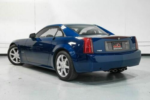 BLUE Cadillac XLR with 61602 Miles available now! image 7